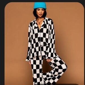 NWT Dressed in Lala Plisse Checker Set